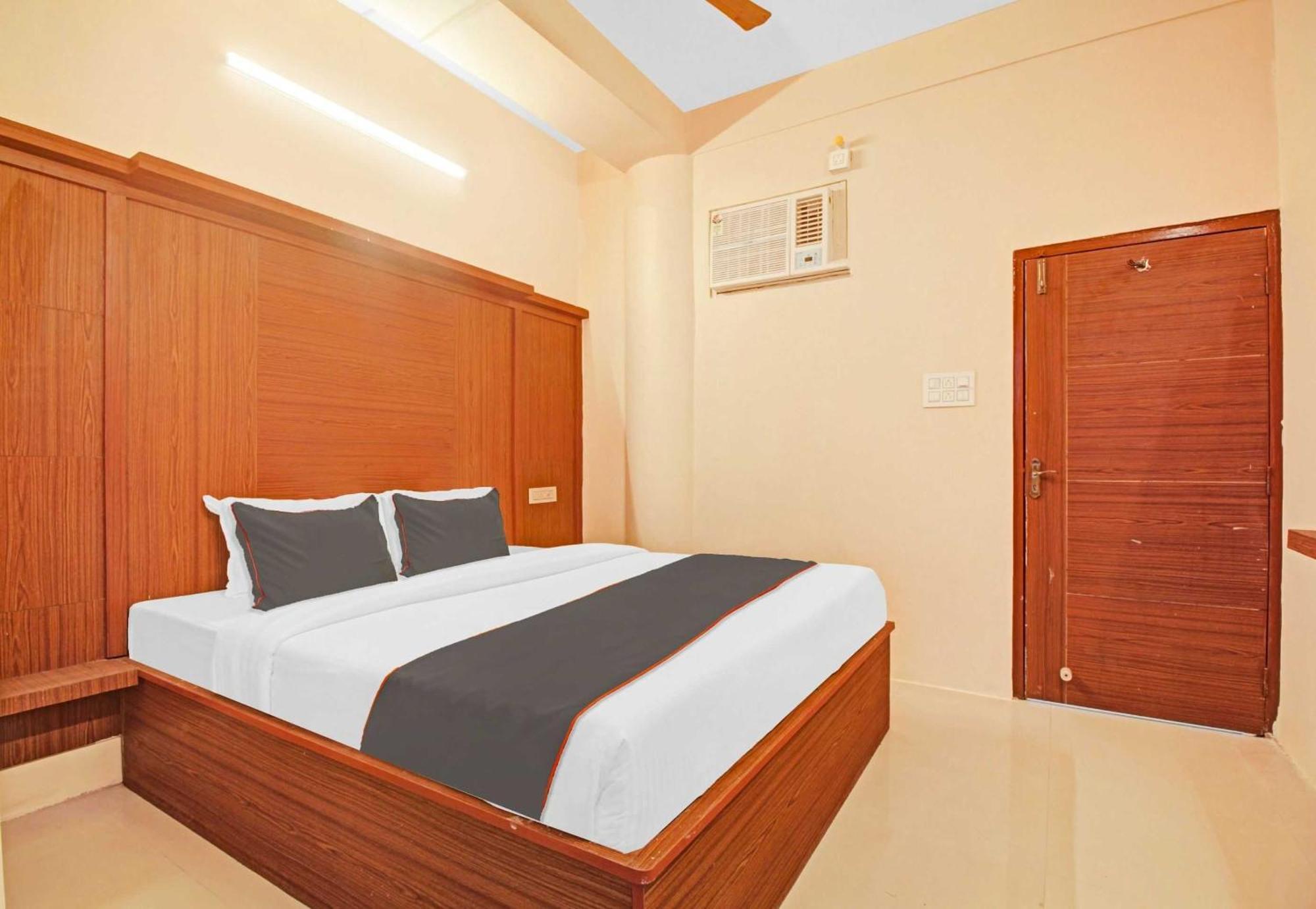 Super Collection O Hotel Aqua Villa Near Netaji Subhash Chandra Bose International Airport Gauripur  Exterior foto