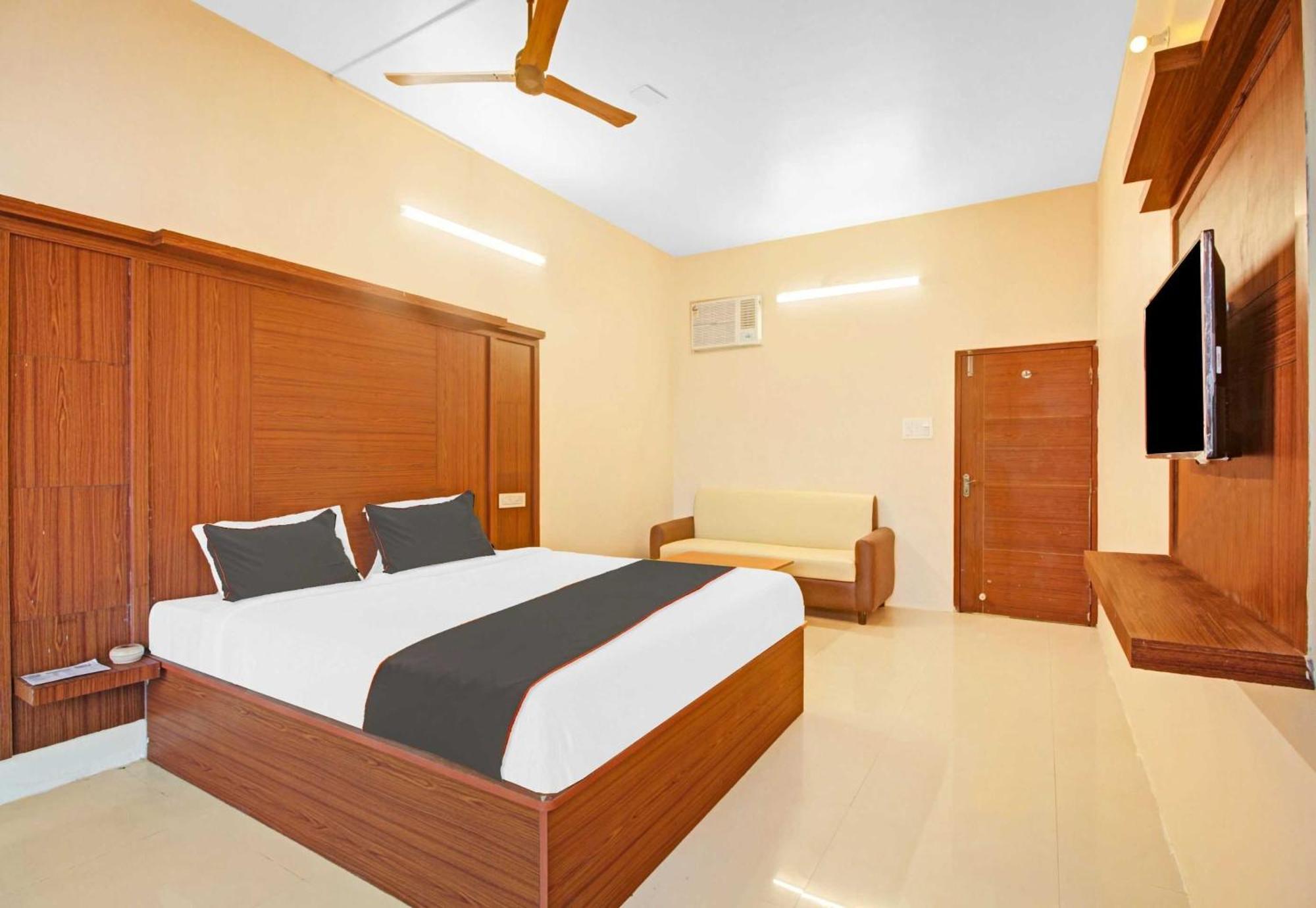 Super Collection O Hotel Aqua Villa Near Netaji Subhash Chandra Bose International Airport Gauripur  Exterior foto
